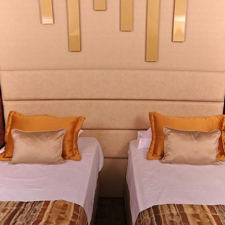 Avin Hotel Измир Экстерьер фото