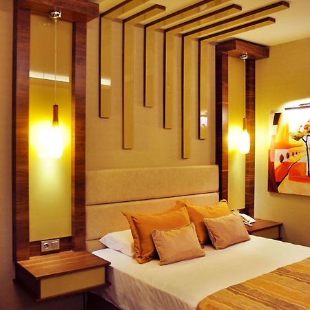 Avin Hotel Измир Экстерьер фото