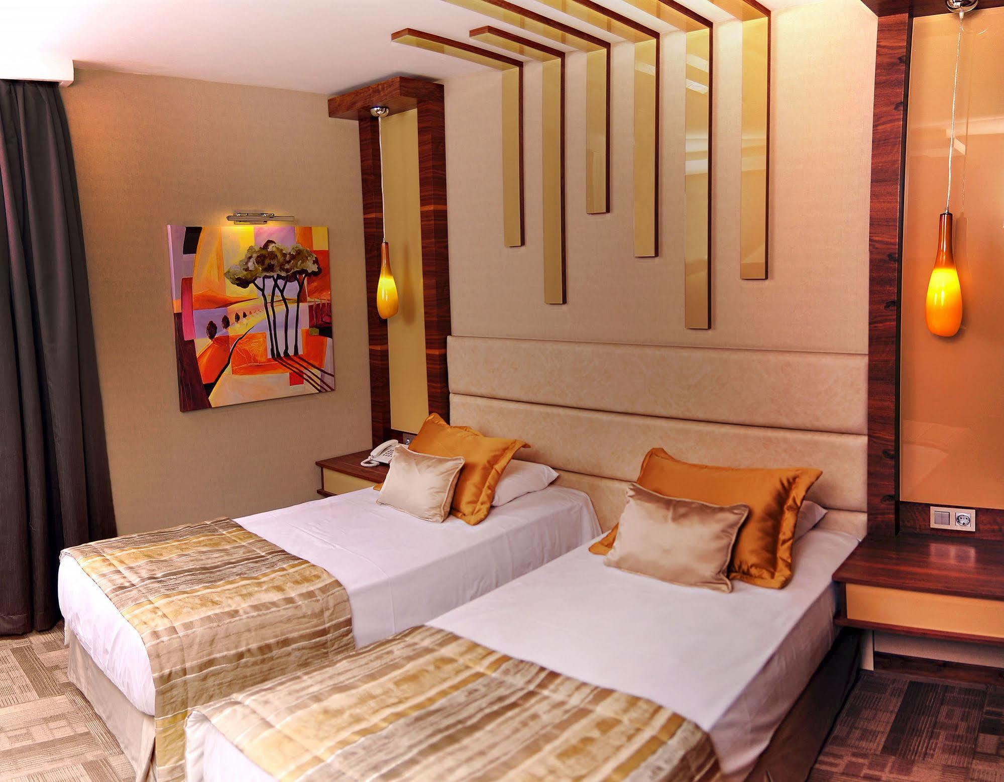 Avin Hotel Измир Экстерьер фото