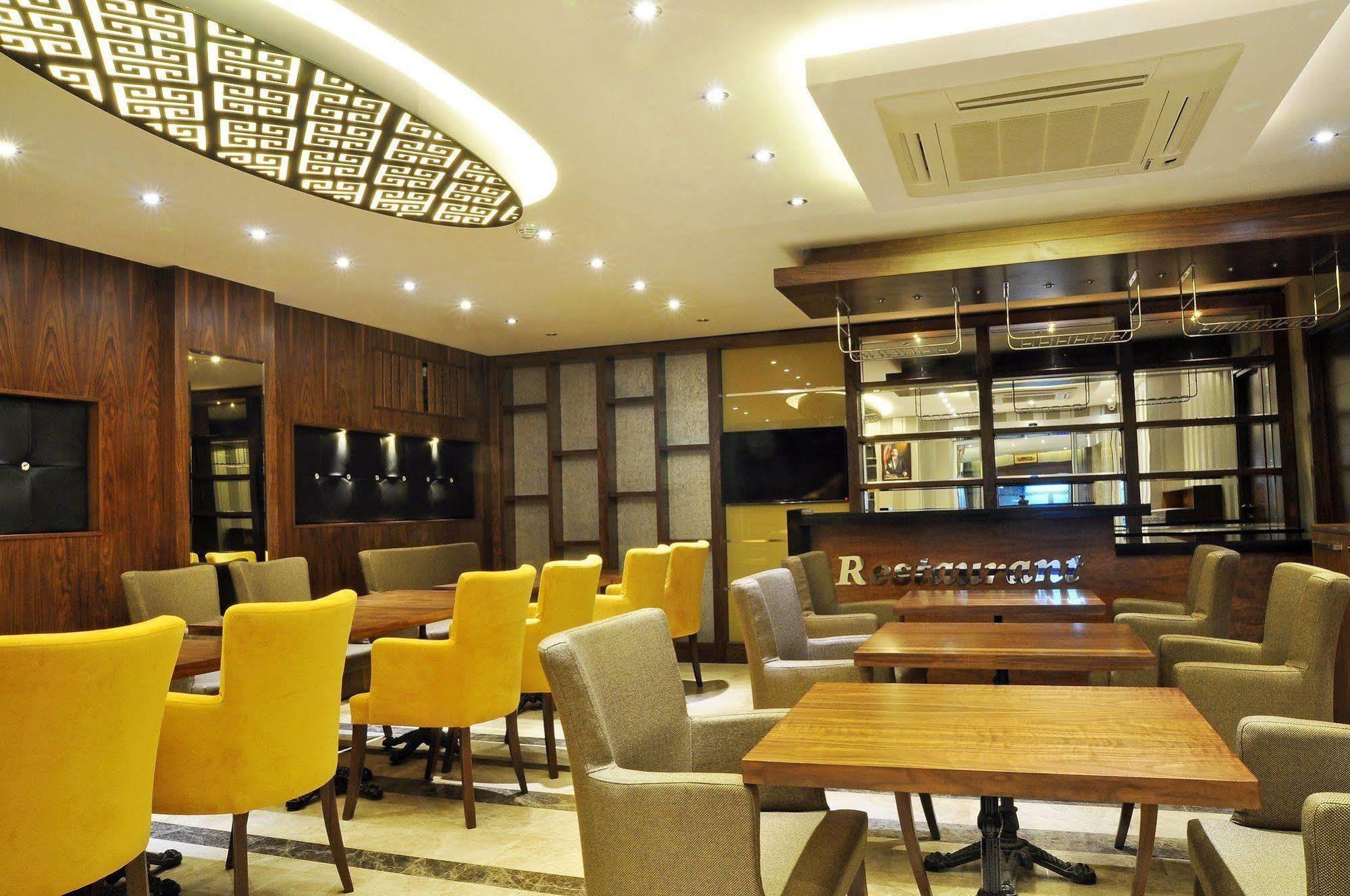 Avin Hotel Измир Экстерьер фото